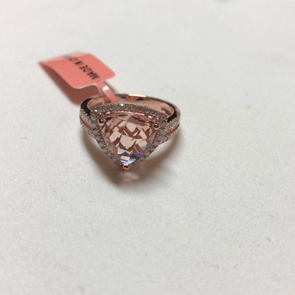 Morganite and Diamond Ring